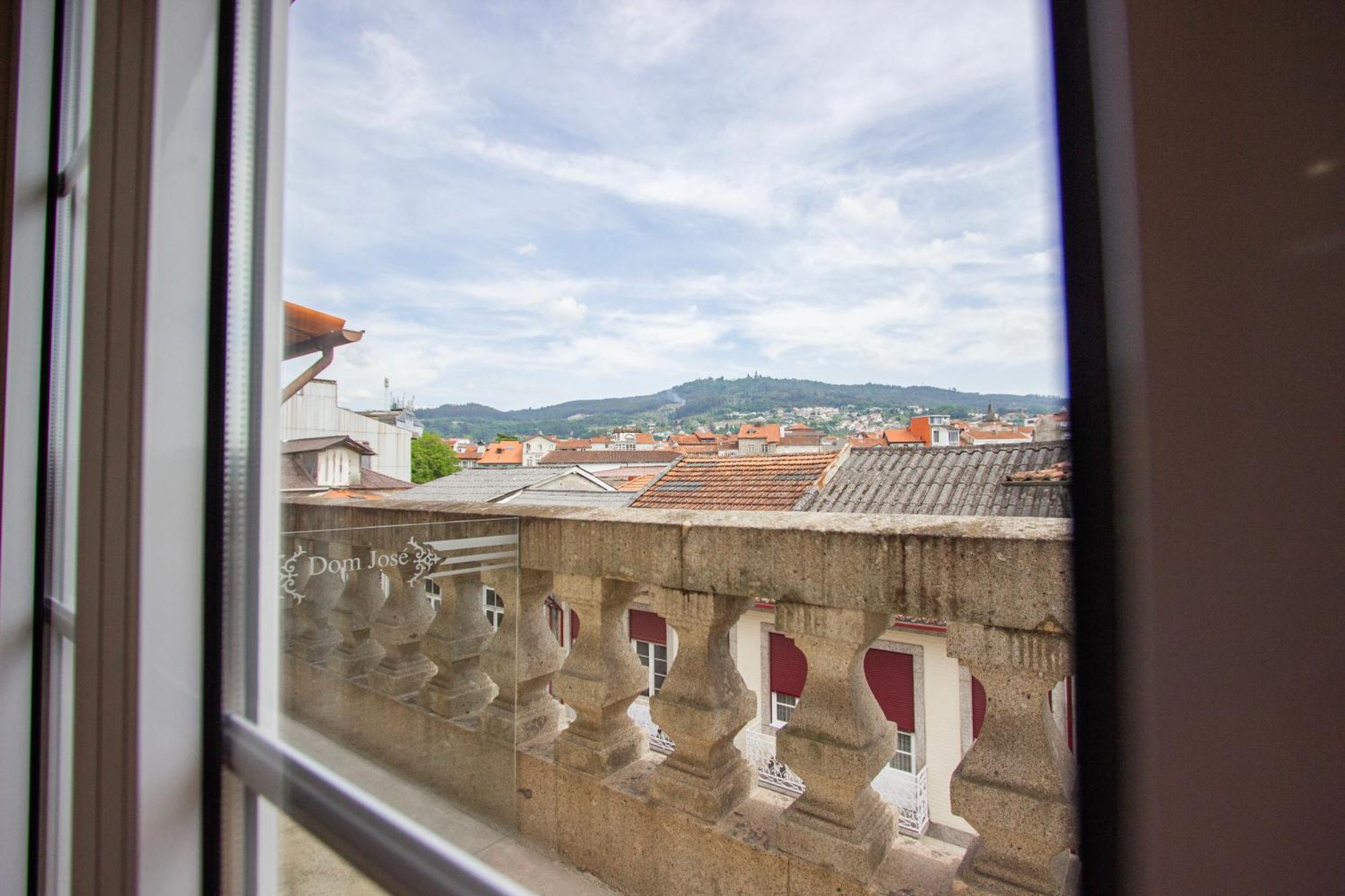 Dom Jose Alojamentos By Guestify Guimarães Rum bild