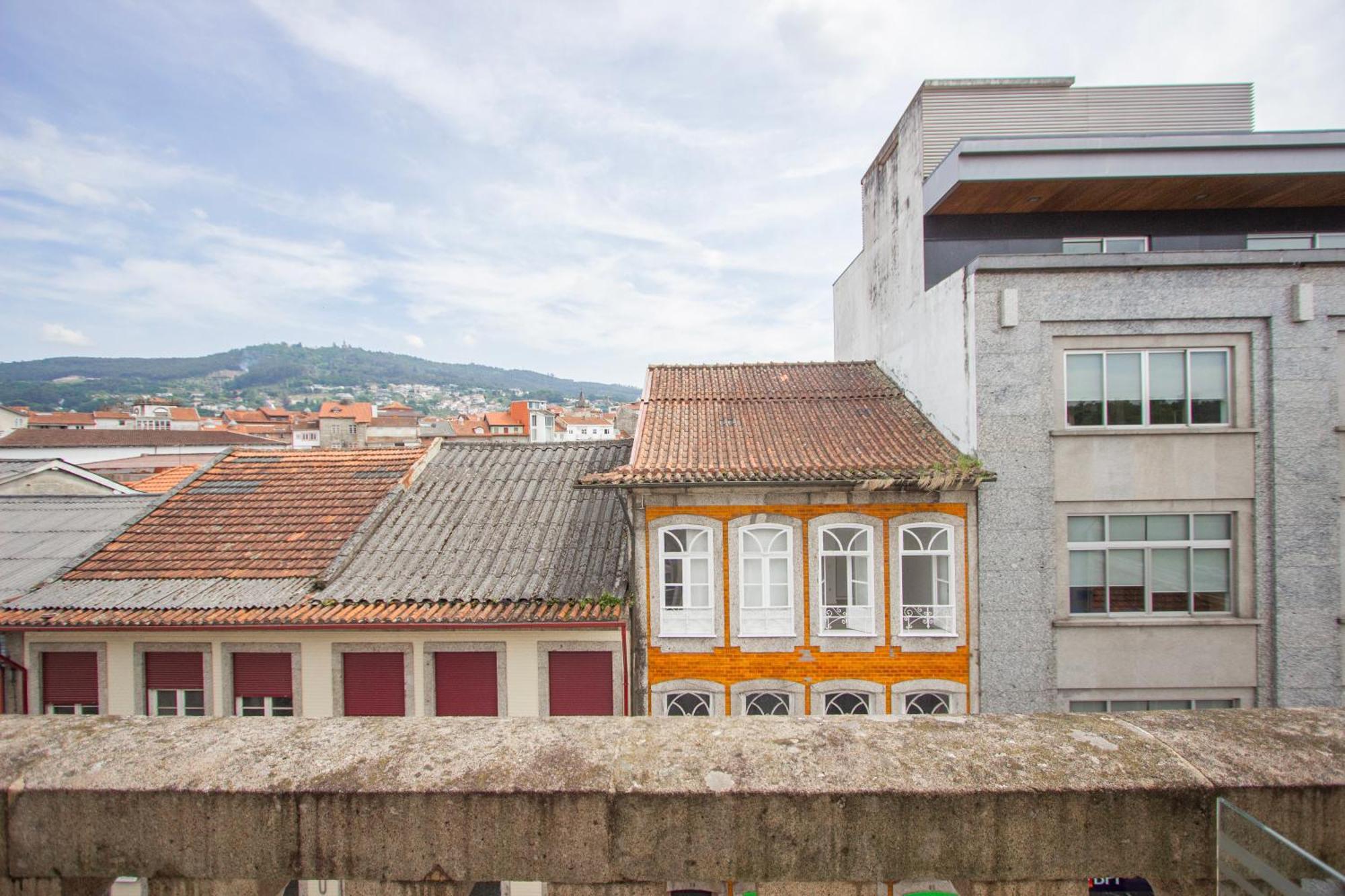 Dom Jose Alojamentos By Guestify Guimarães Rum bild